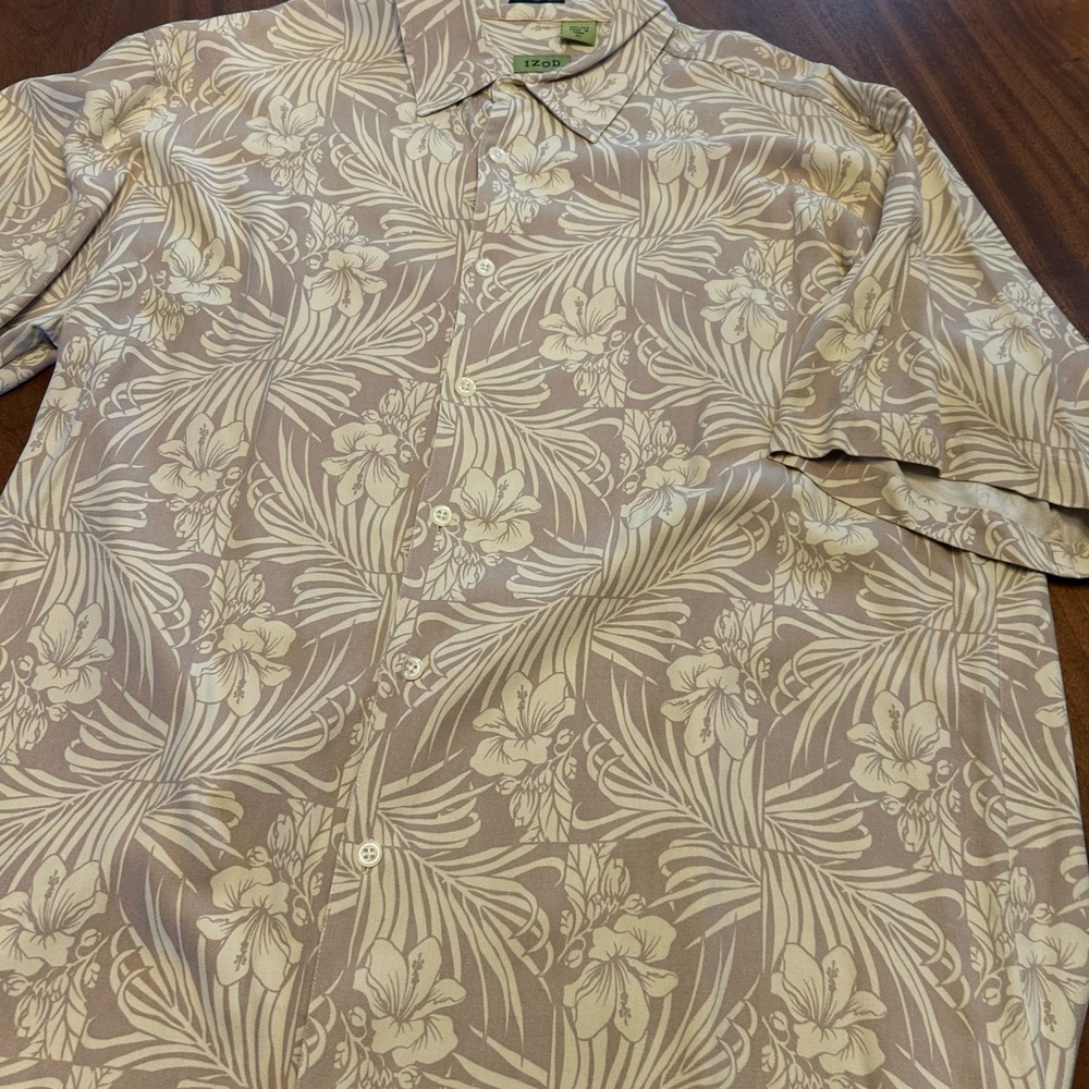 Izod XL Hawaiian Shirt/ Silk
